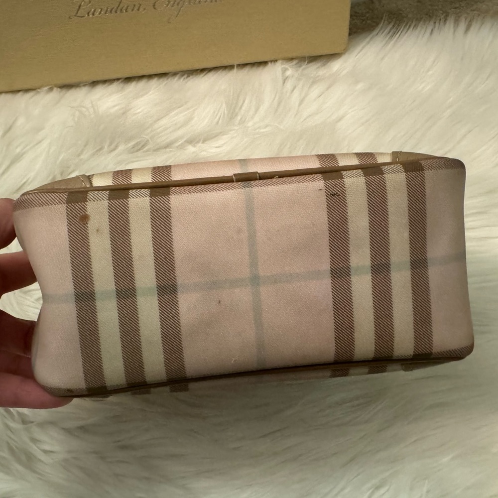 Authentic BURBERRY London pink mini nova check bag - Picture 5 of 10